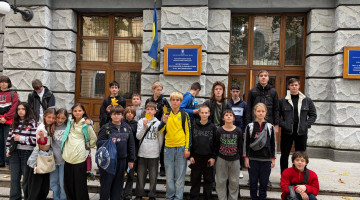 Екскурсія до лабораторії-музею кріогенної техніки для школярів Одеського ліцею №43